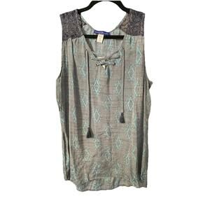 NWT Simply Styled by Sears Women Sleeveless Tassels Lace Boho Sz Med